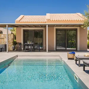 Laoura Villa